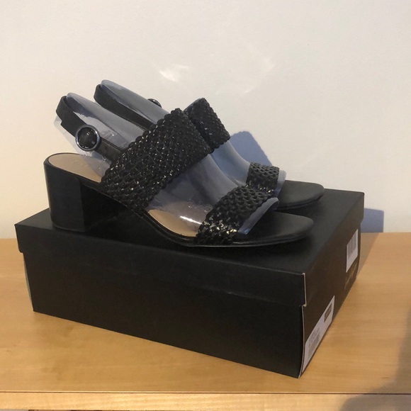 New in Box Lord & Taylor Sabbie Woven Block Heeled Sandals - Picture 1 of 8